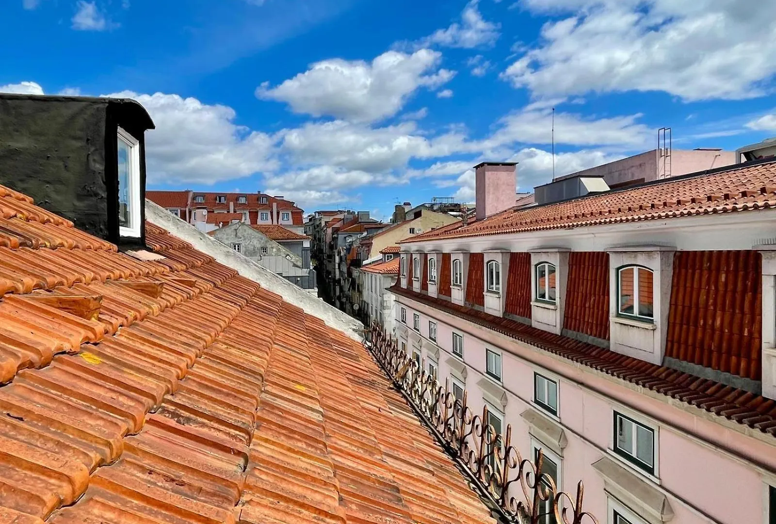 Lisbon Colours Bairro Alto Apartments Portogallo