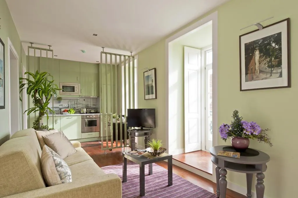 Lisbon Colours Bairro Alto Apartments