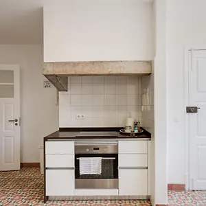 Home Out Rooms & Apartments Апартаменты