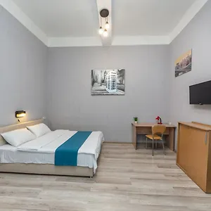 art-apartment-in-maidan.hotels-of-kiev.com/